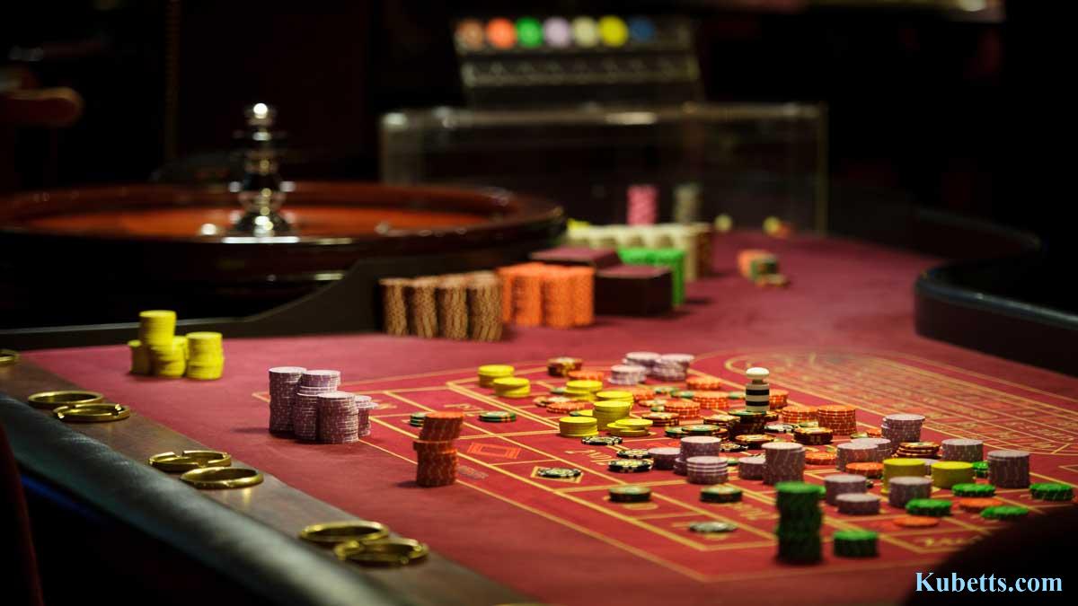 Hướng dẫn về Roulette: Tỷ lệ cược, Tỷ lệ trả thưởng và Loại cược | Natural8